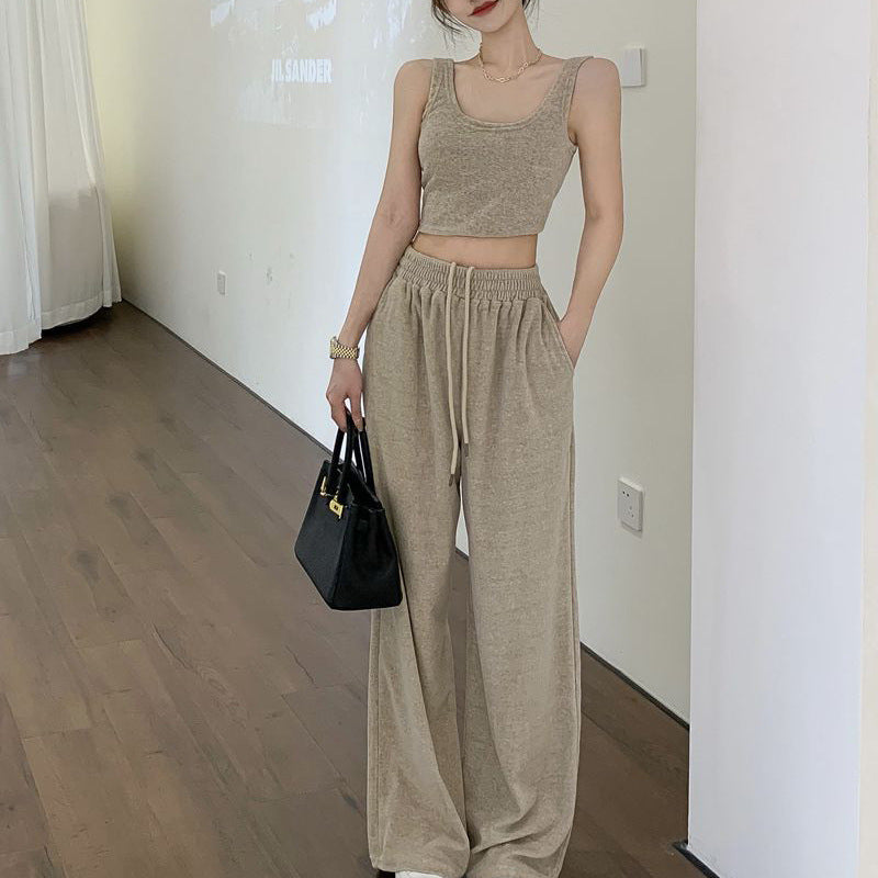 Conjunto Feminino de Tricô com Regata e Calça Pantalona - imagem 4