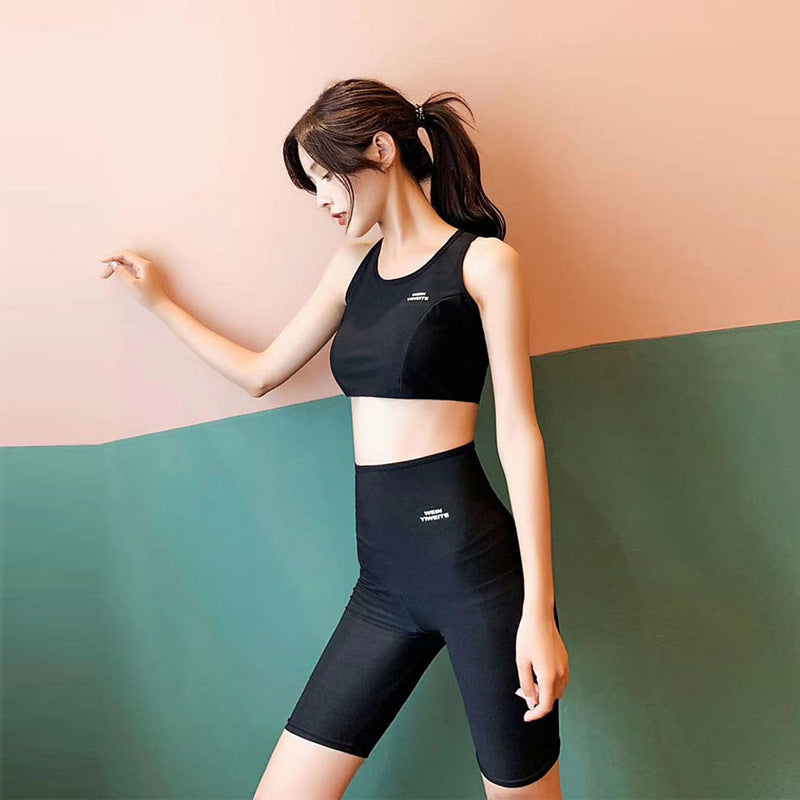 Conjunto Fitness Feminino com Regata, Shorts e Calças - imagem 5